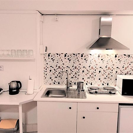 Driopon Apartment - Penthouse Atenas Quarto foto